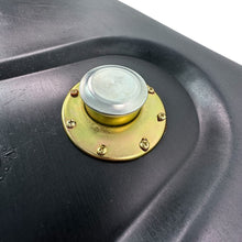 Carregar imagem no visualizador da galeria, Tanque de combustível com torneira e tampa - 487261 / 490353 e D5NN9030A
